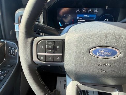 New 2026 Ford F350 Lariat w/ Black Appearance Package image 18