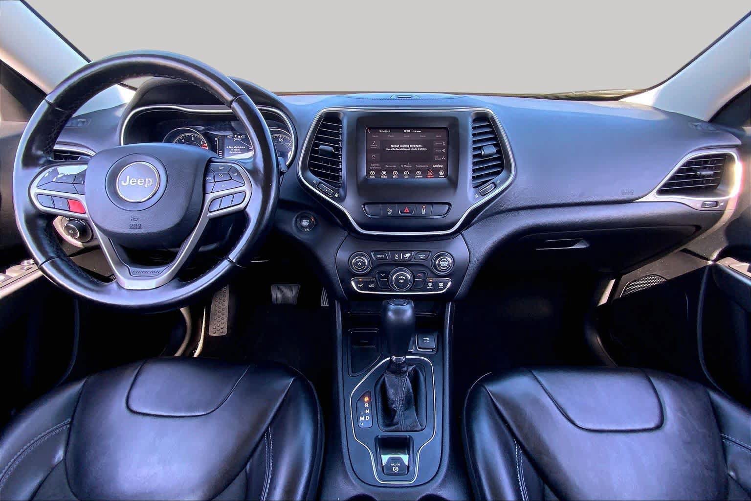 Used 2021 Jeep Cherokee Latitude Plus FWD image 15