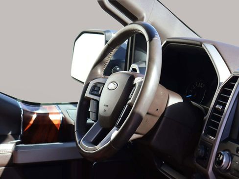 Used 2018 Ford F150 King Ranch w/ Equipment Group 601A Luxury image 31