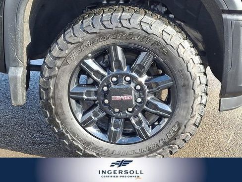 Used 2025 GMC Sierra 2500 AT4 w/ AT4 Preferred Package image 11