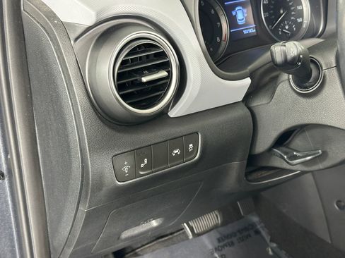 Used 2019 Hyundai Kona SEL image 27