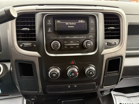 Used 2018 RAM 2500 Tradesman w/ Chrome Appearance Group image 29