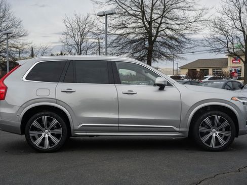 Used 2023 Volvo XC90 B6 Ultimate w/ Protection Package Premier image 4