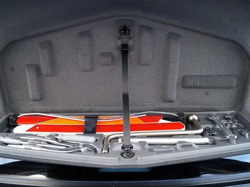 Used 1998 BMW 735i image 28