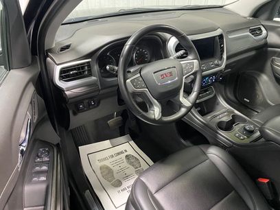 Used 2022 GMC Acadia SLT w/ Elevation Edition