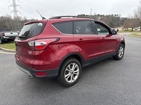 Used 2018 Ford Escape SEL image 5