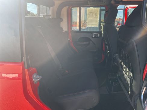Used 2021 Jeep Gladiator Rubicon w/ LED Lighting Group image 12