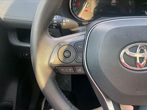 Used 2024 Toyota RAV4 XLE Premium FWD image 24