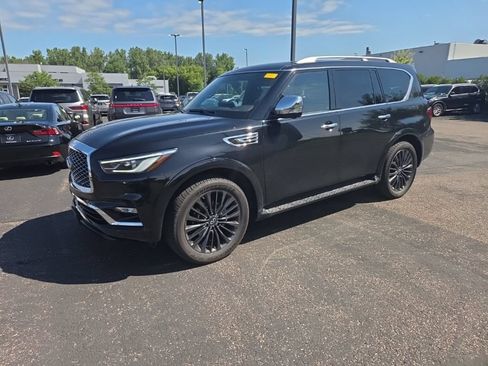Used 2023 INFINITI QX80 Sensory w/ Cargo Package AWD/4WD image 4
