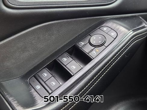 Used 2025 Nissan Rogue SV AWD/4WD image 32