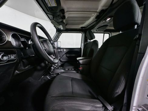 Used 2018 Jeep Wrangler Unlimited Sport AWD/4WD image 13