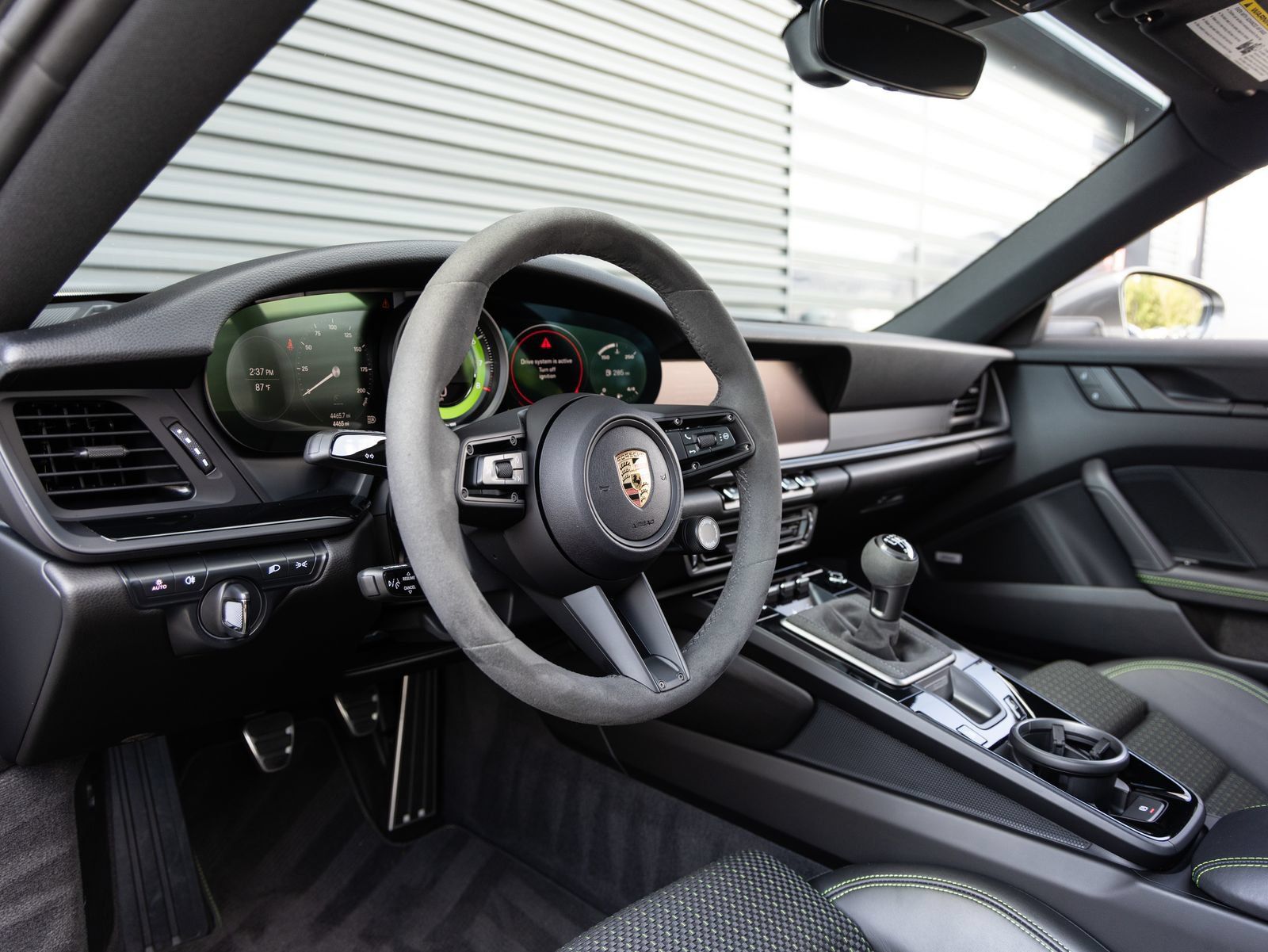 Used 2024 Porsche 911 Carrera T RWD image 4