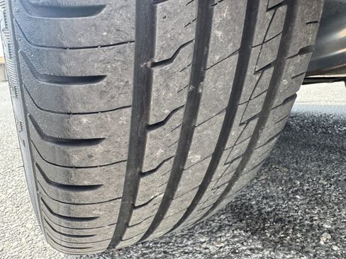 Used 2017 MINI Cooper 4-Door Hardtop image 9