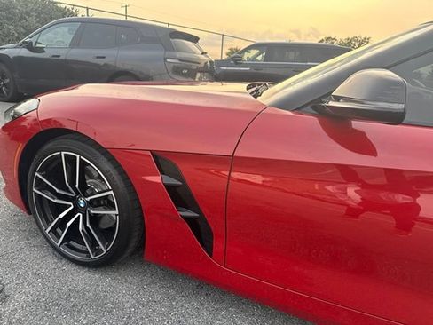 Used 2025 BMW Z4 sDrive30i w/ Premium Package RWD image 21