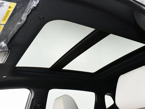 New 2025 Acura ADX A-Spec image 8