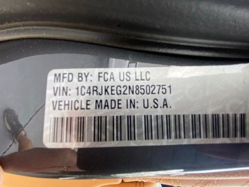 Used 2022 Jeep Grand Cherokee L Summit image 28