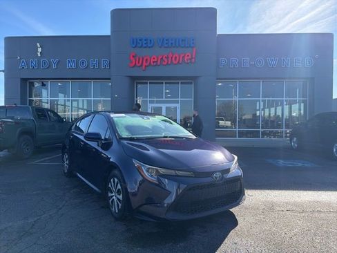 Used 2020 Toyota Corolla LE image 1