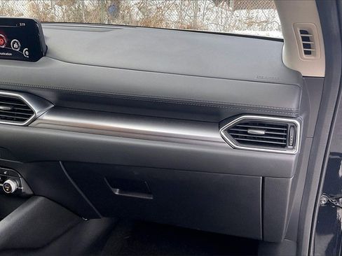 Used 2020 MAZDA CX-5 Touring image 16