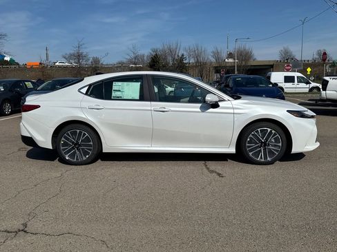 New 2026 Toyota Camry XLE AWD/4WD image 8