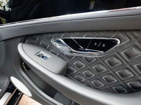 Used 2020 Bentley Continental GT V8 image 78