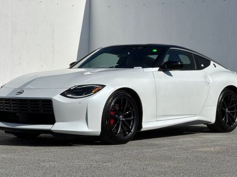 Used 2024 Nissan Z Performance w/ Floor Mat Package image 7
