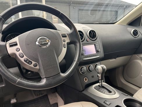 Used 2011 Nissan Rogue SV w/ SL Pkg image 8