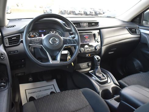 Used 2018 Nissan Rogue S image 24