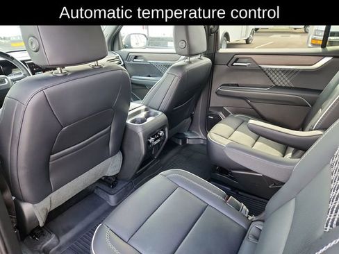 Used 2026 GMC Acadia Denali w/ Super Cruise Package AWD/4WD image 26