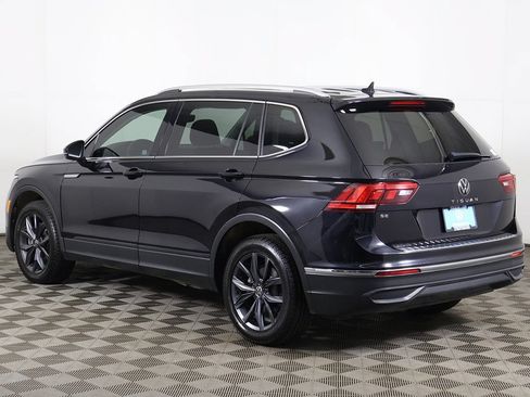 Used 2022 Volkswagen Tiguan SE FWD image 9