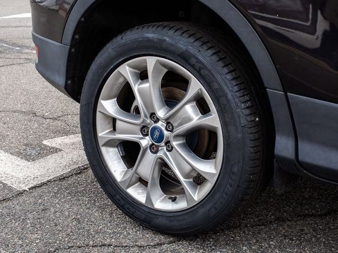 Used 2013 Ford Escape SEL w/ Class II Trailer Tow Pkg image 7