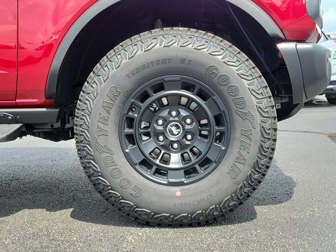 New 2026 Ford Bronco Badlands AWD/4WD image 9
