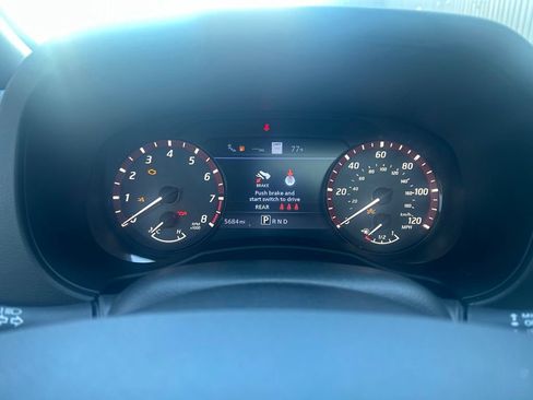 Certified 2025 Nissan Frontier PRO-4X w/ Pro Premium Package AWD/4WD image 18