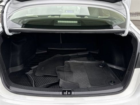 Certified 2024 Toyota Corolla LE image 6