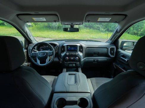 Used 2019 GMC Sierra 1500 Elevation w/ Elevation Value Package AWD/4WD image 13