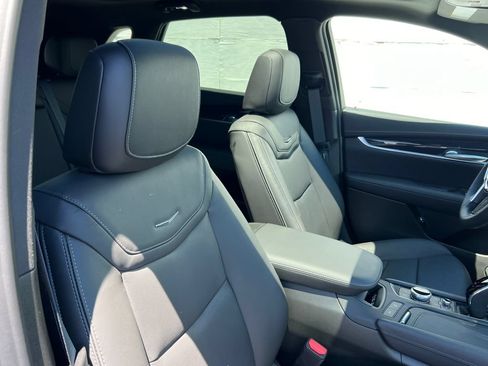 New 2026 Cadillac XT5 Premium Luxury w/ LPO, ONYX Package FWD image 26