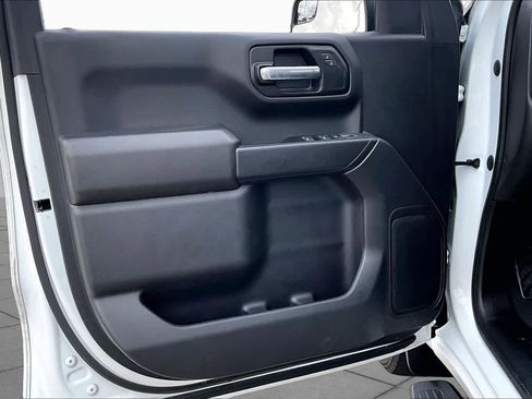 Used 2023 Chevrolet Silverado 1500 Custom RWD image 21