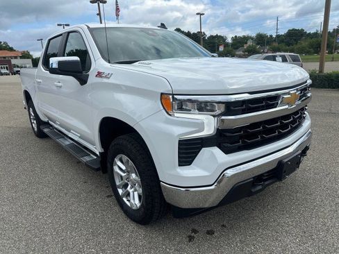 New 2025 Chevrolet Silverado 1500 LT w/ Z71 Off-Road Package image 11