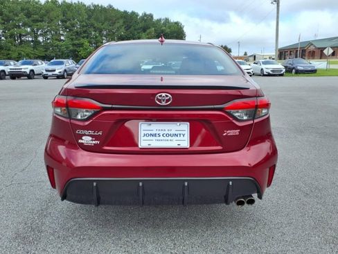 Used 2023 Toyota Corolla XSE image 3