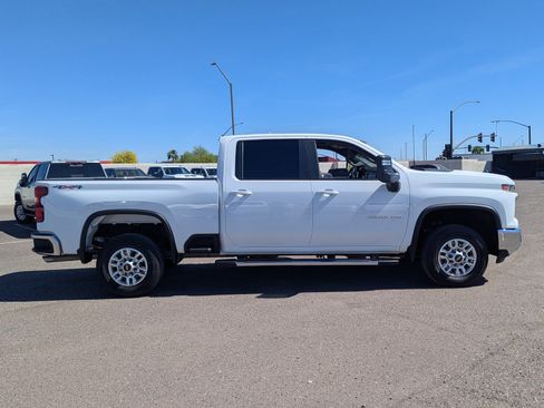 Certified 2025 Chevrolet Silverado 2500 LT w/ Convenience Package image 5