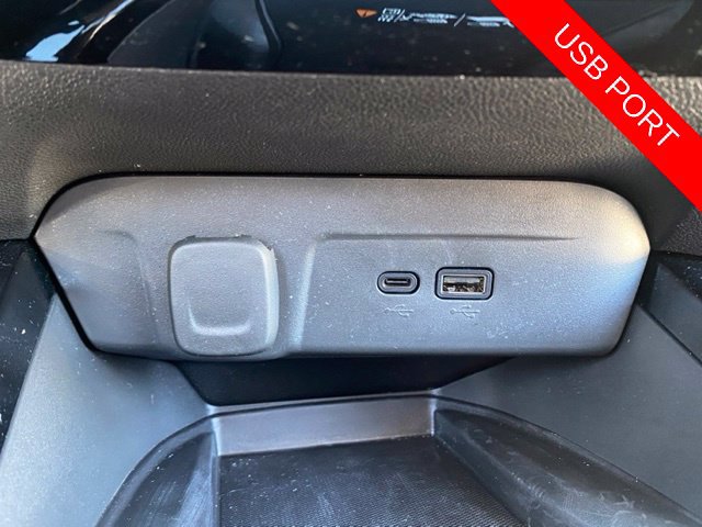 Used 2026 Chevrolet Trax LT w/ Sunroof Package FWD image 31