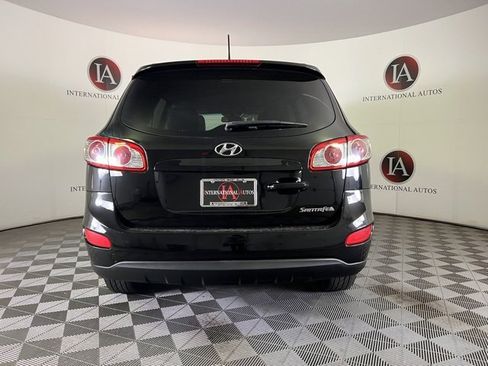 Used 2012 Hyundai Santa Fe SE image 5