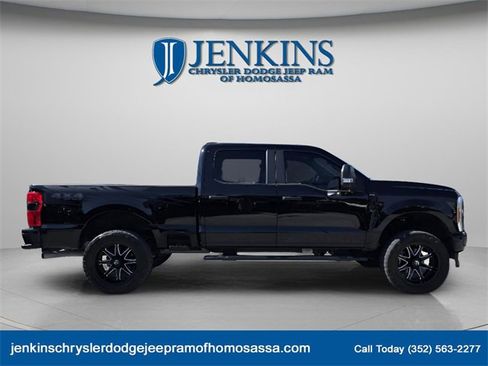 Used 2023 Ford F250 XL w/ STX Appearance Package image 9