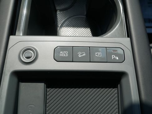 Certified 2024 Kia EV9 Land AWD/4WD image 31