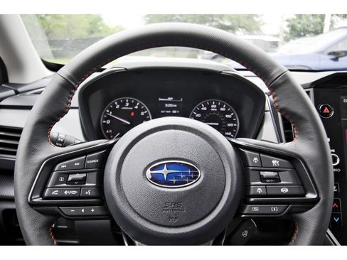 New 2026 Subaru Crosstrek 2.5i Limited w/ Crosstrek Mirror Package AWD/4WD image 11