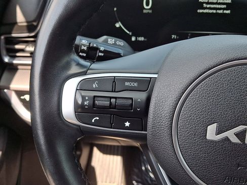 Used 2023 Kia Sportage SX image 22