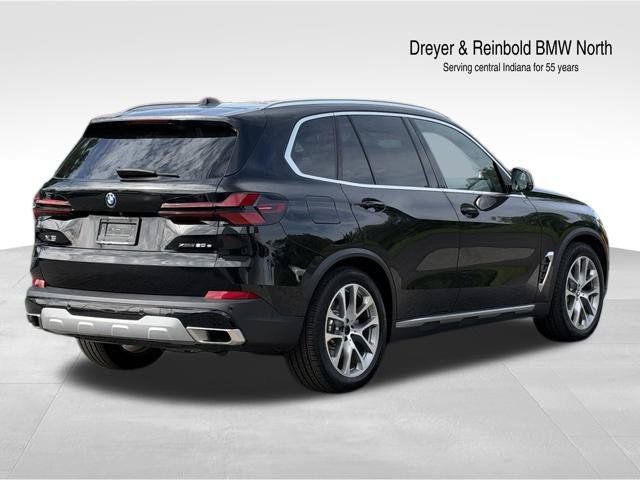 Used 2026 BMW X5 xDrive50e AWD/4WD image 7
