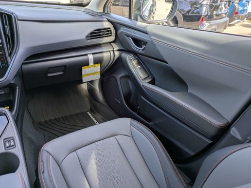 Certified 2025 Subaru Crosstrek 2.5i Limited w/ Popular Package #3A image 17