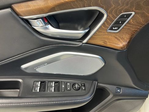 Used 2019 Acura RDX AWD w/ Advance Package image 21
