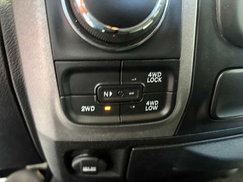 Used 2019 RAM 1500 Express w/ Wheel & Sound Group AWD/4WD image 17