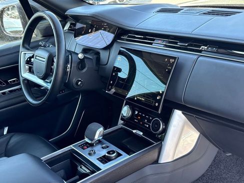 Used 2023 Land Rover Range Rover First Edition image 29